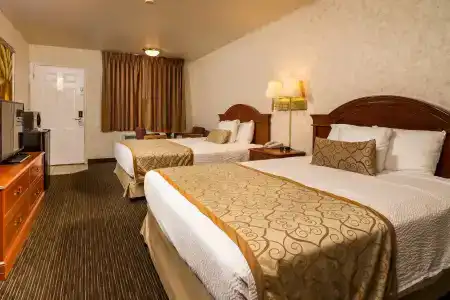 St. George Inn and Suites - 27