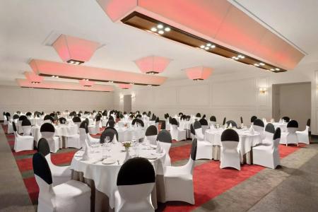 Ramada Plaza By Wyndham - 16