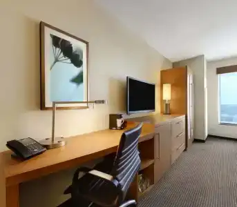 Hyatt Place Charlotte Downtown - 24