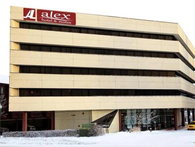 Alex and Suites - 17