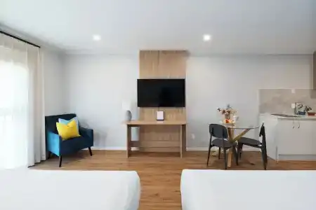 Albany Oak - 45