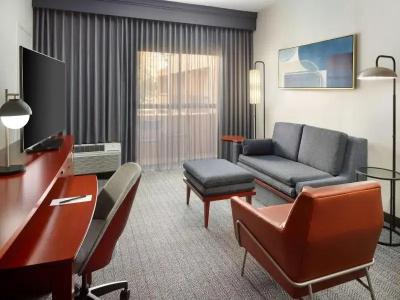 Courtyard by Marriott - 47