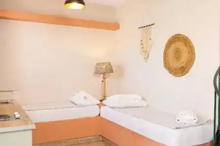 Nisea Samos - 62