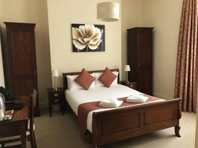 Oyo The Regency - 12