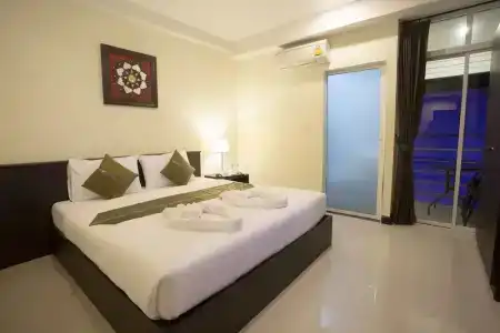 The Elegant Patong - 20