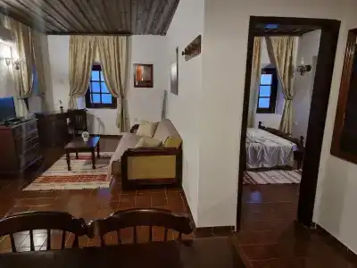 Kulla e Balshajve - 70