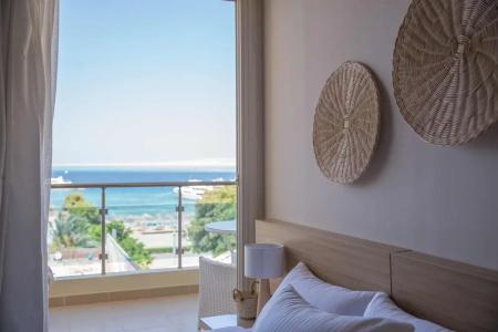 Redcon Suites - 231