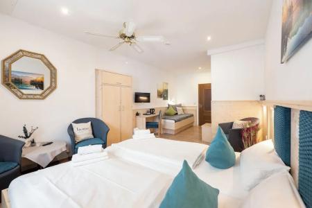 Gisela - 53