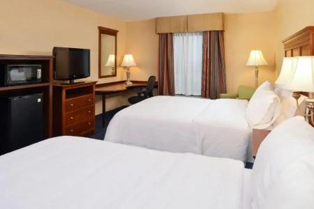 Hampton Inn and Suites South - 49