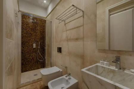 Donati Luxury Tower Suites - 254
