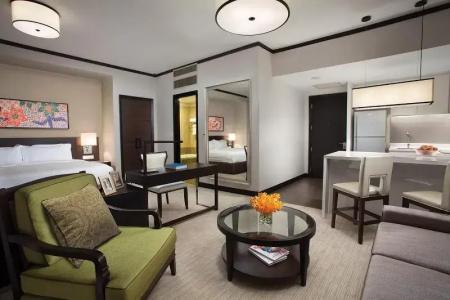 Ascott - 38