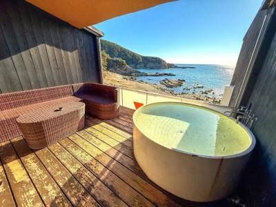 Xyz Private Spa And Seaside Resort - 44