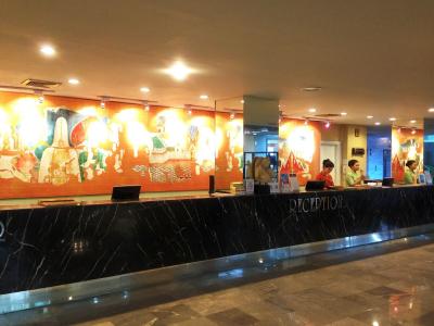 The City Sriracha By Bbh Japan - 1