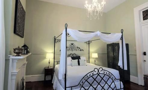 The Mansion on Royal - 52