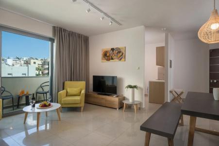 Trianon Luxury  & Suites - 207