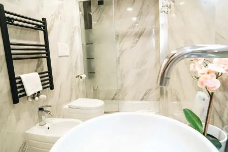 Escape Luxury Suite - 42