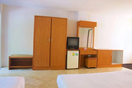 Sichang Shine Khao Resort - 5