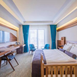 Karpalas City & Spa - 30