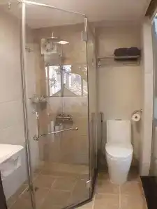Tung Trang - 24