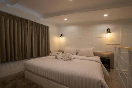 White Ivory Bed And Breakfast - 45