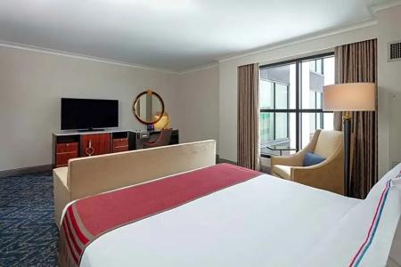 The Higgins New Orleans, Curio Collection By Hilton - 80