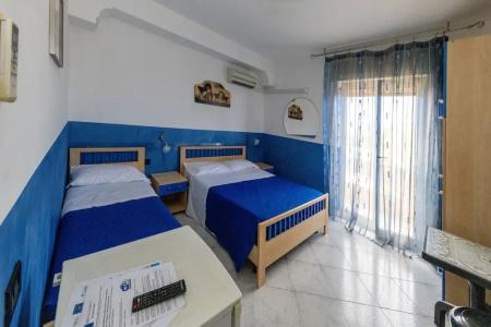 B&B Brezza Marina & Shoreline Restaurant - 32