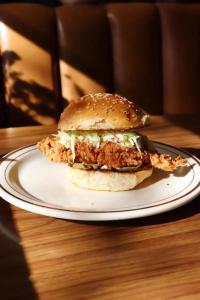 The Adler a Hollywood Hills - 12