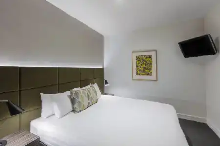 Adina Apartment - 1