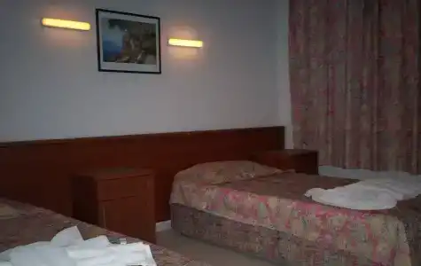 The s Apart & Suites - 2