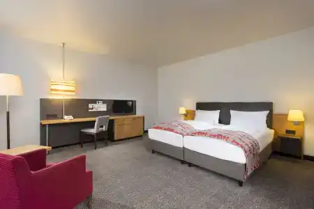 Holiday Inn Frankfurt Airport - Neu-Isenburg, An Ihg - 23