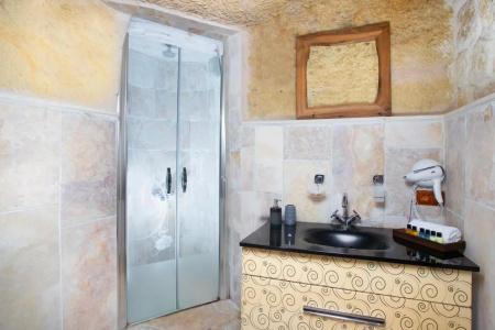 Romantic Cave - 3