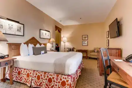 Old Santa Fe Inn - 72