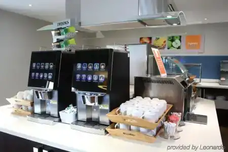 Holiday Inn Express London - Wandsworth, An Ihg - 10