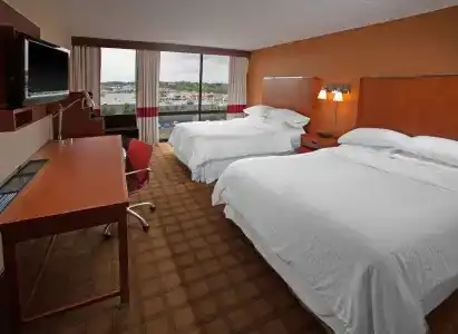 Four Points Northeast - 3