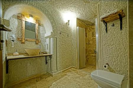 Risus Cave Suites - 58