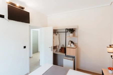 Aqua Beachfront Elegant - 70