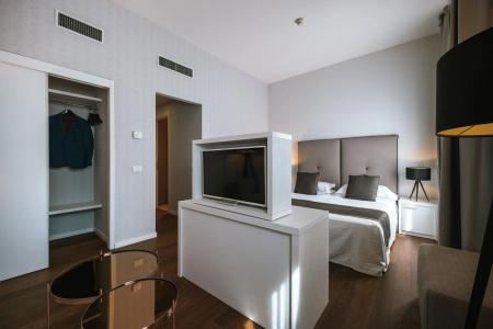 De La Ville - 41