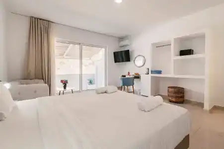 Bamboo Suites Boutique - 41