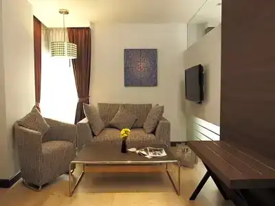Sukhumvit Suites - 104