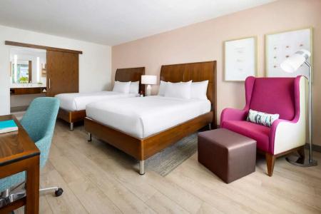 Hilton Garden Inn / The Keys Collection - 46