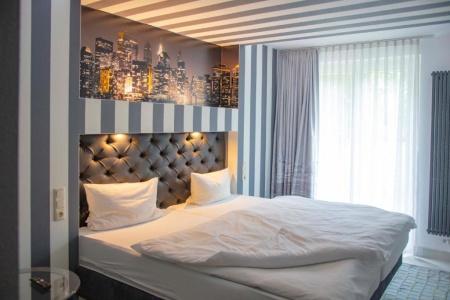 SL'otel im Parforcehaus - 42