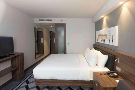 Hampton By Hilton Poznan Old Town - 4