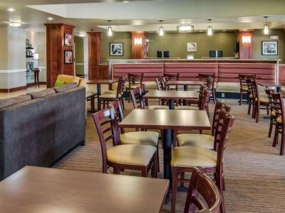 Sleep Inn & Suites - 27