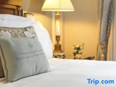 The Shelbourne, Autograph Collection - 81