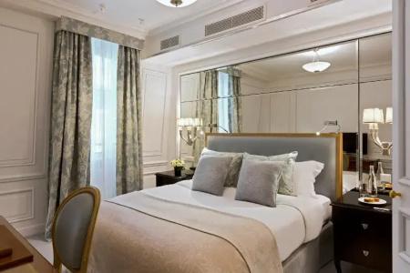 Hôtel San Régis - 46