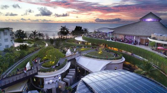 Yello Kuta Beachwalk Bali - 15
