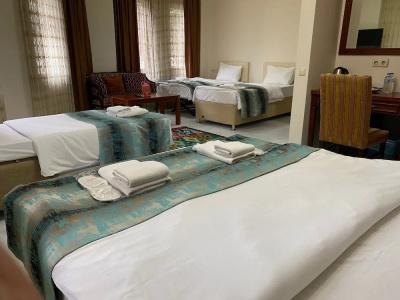 Atam Suites - 85