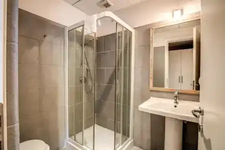 City Guest House - 28