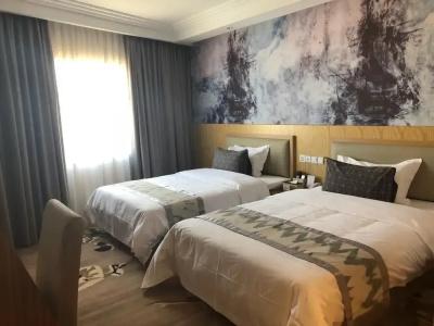 St. Moritz Business - 5