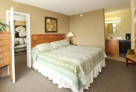 Crusader Oceanfront - 3